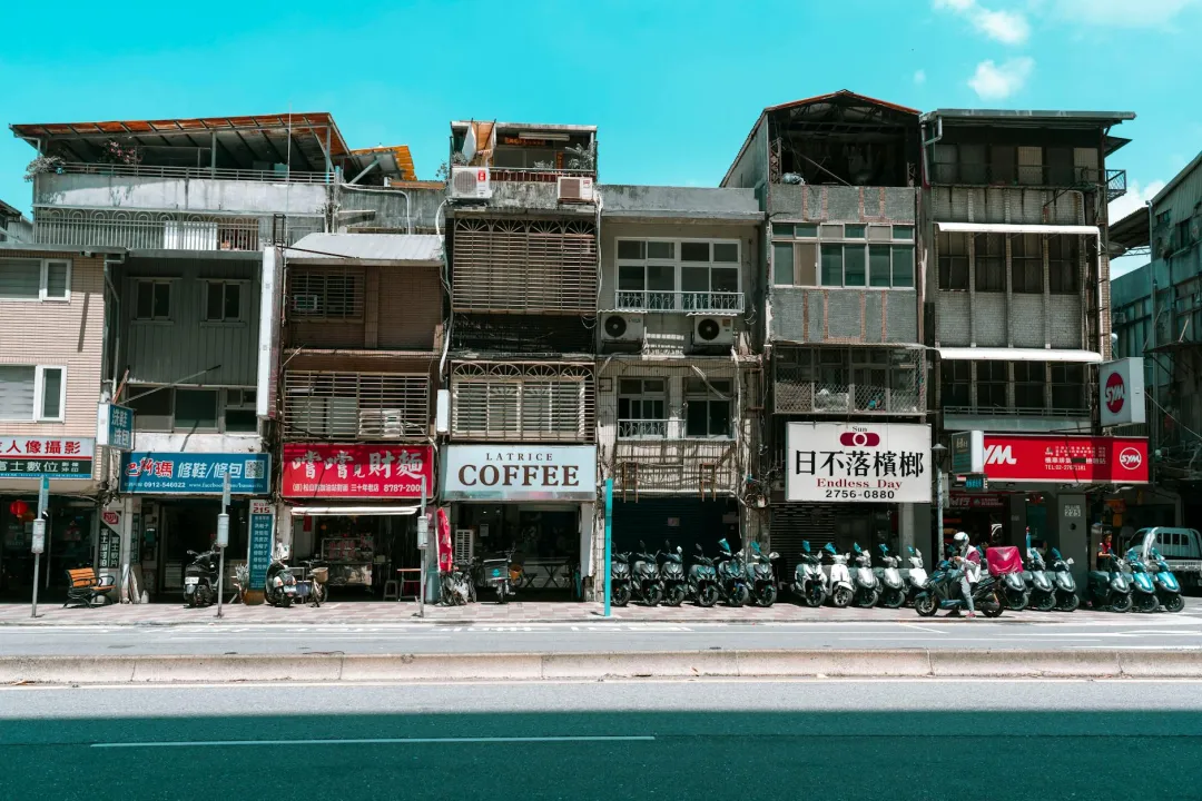 Students In Philippine Schools Overseas Remain Steady Amid War